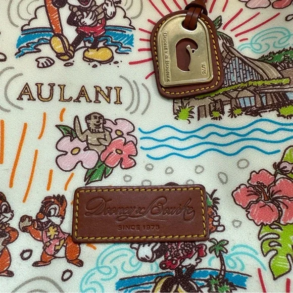 Disney Dooney & Bourke Aulani Exclusive Sketch Tote - Picture 3 of 12